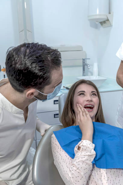 Best Emergency Dental Care for Broken or Chipped Teeth in Irvine, KY