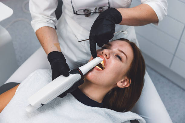 Best Emergency Tooth Extraction in Irvine, KY